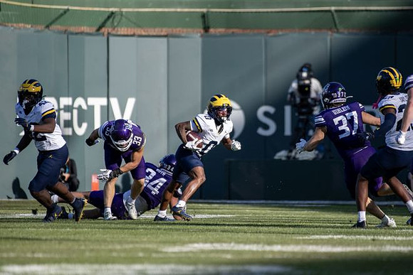 Jalen Hoffman (42) and Semaj Morgan (0)