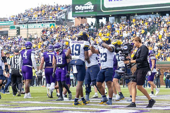 Bryce Underwood (19) and Jordan Marshall (23)