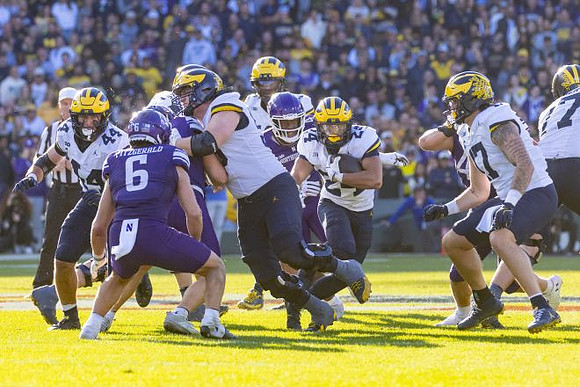 Max Bredeson (44), Bryson Kuzdzal (24), Marlin Klein (17), and Blake Frazier (77)
