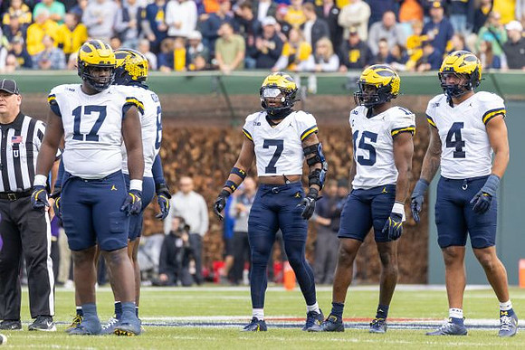 Enow Etta (17), Derrick Moore (8), TJ Metcalf (7), Ernest Hausmann (15), and TJ Guy (4)