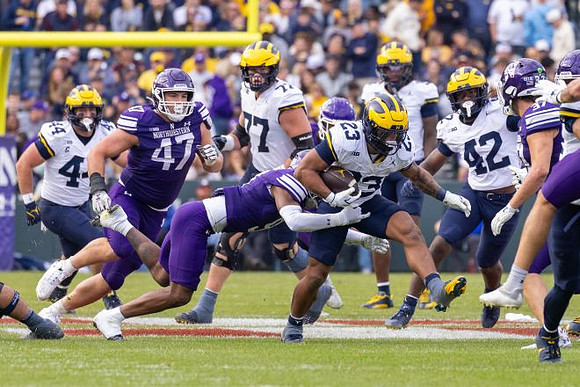 Max Bredeson (44), Blake Frazier (77), Jordan Marshall (23), and Jalen Hoffman (42)