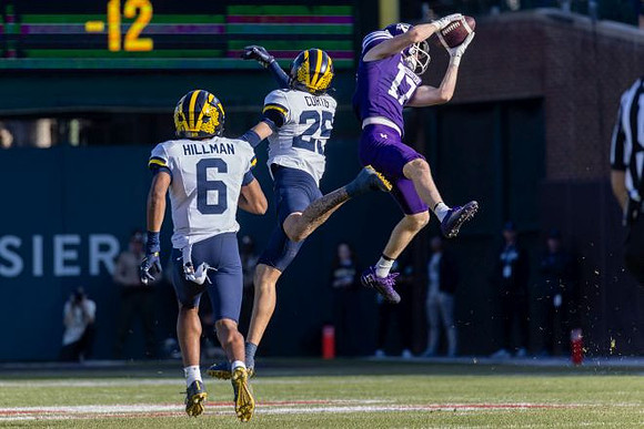 Jacob Oden (5) and Mason Curtis (25)