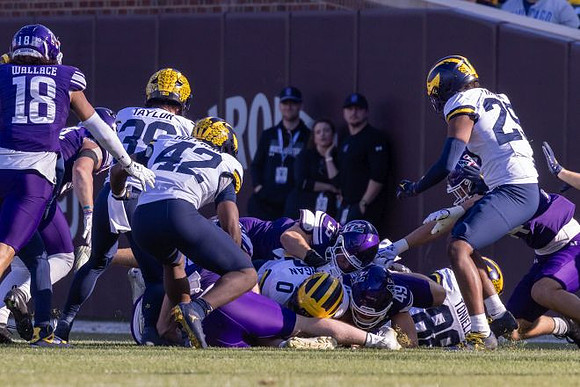 Joe Taylor (39), Jalen Hoffman (42), Semaj Morgan (0), Deakon Tonielli (88), and Chase Taylor (29)