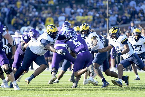 Rayshaun Benny (26), Derrick Moore (8), Brandyn Hillman (6), and Jayden Sanders (27)