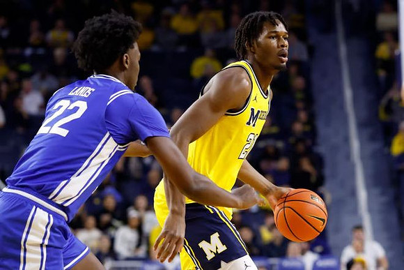 Morez Johnson Jr. (21)