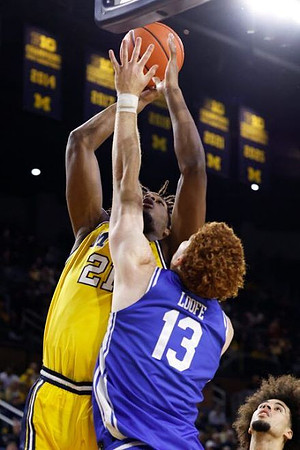 Morez Johnson Jr. (21)