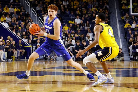Nimari Burnett (4)
