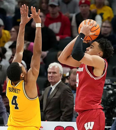 Nimari Burnett (4)
