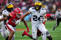Andrew Marsh (4) and Bryson Kuzdzal (24)