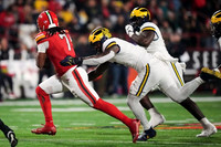 Derrick Moore (8)