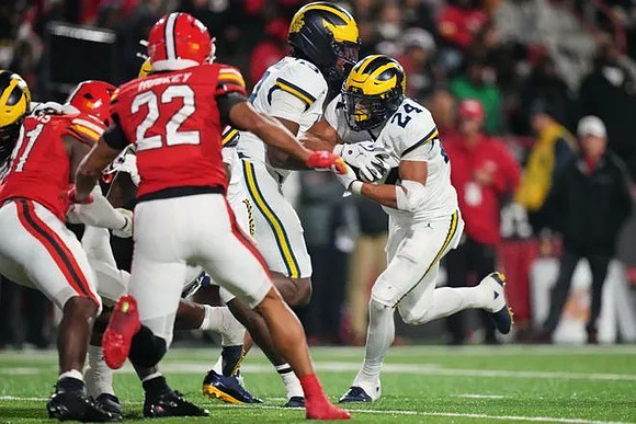 Bryce Underwood (19) and Bryson Kuzdzal (24)
