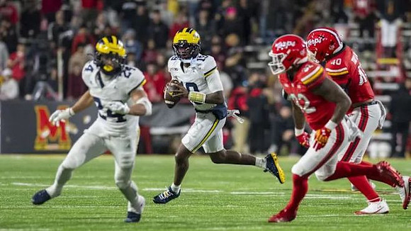 Bryson Kuzdzal (24) and Bryce Underwood (19)