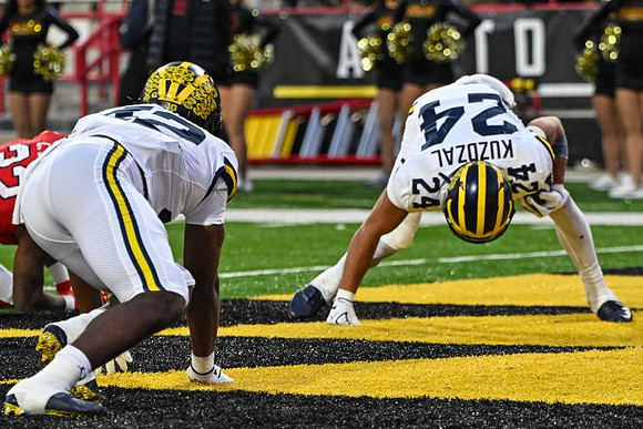 Jalen Hoffman (42) and Bryson Kuzdzal (24)