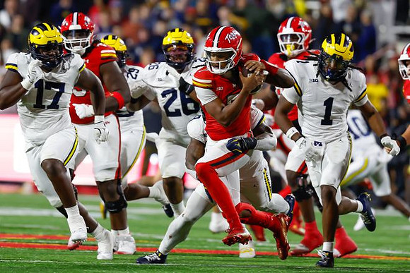 Enow Etta (17), Rayshaun Benny (26), Chase Taylor (29), and Jaishawn Barham (1)
