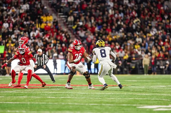 Derrick Moore (8)
