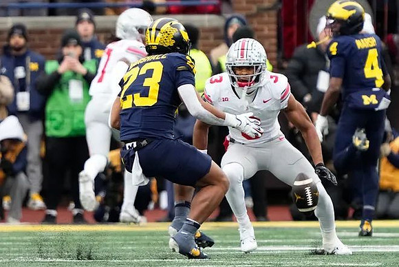 Jordan Marshall (23) and Andrew Marsh (4)