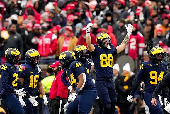 Chase Taylor (29), Troy Bowles (18), Damon Payne (44), Deakon Tonielli (88), and Nate Marshall (94)