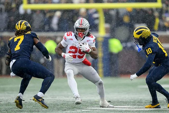 TJ Metcalf (7) and Zeke Berry (10)