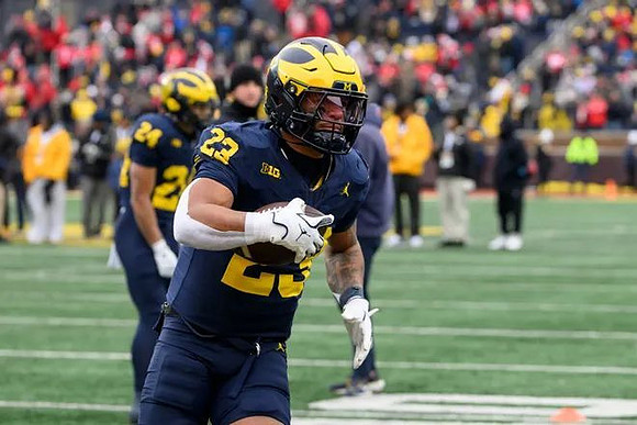 Bryson Kuzdzal (24) and Jordan Marshall (23)
