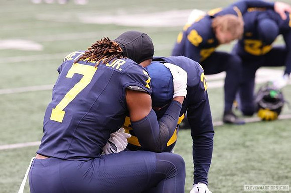 TJ Metcalf (7) and Tevis Metcalf (24)