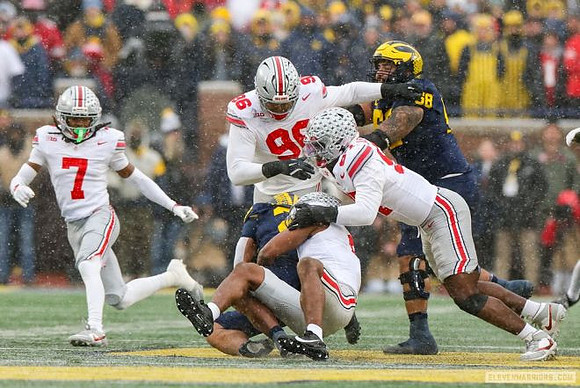 Giovanni El-Hadi (58) and Jordan Marshall (23)