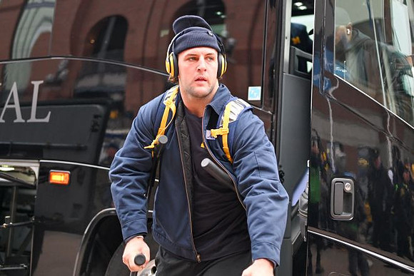 Max Bredeson (44)