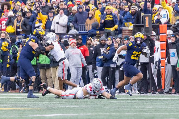 Andrew Sprague (54) and Jordan Marshall (23)