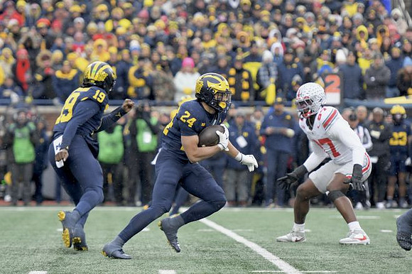 Bryce Underwood (19) and Bryson Kuzdzal (24)
