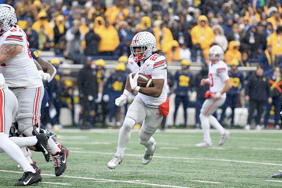 Derrick Moore (8)
