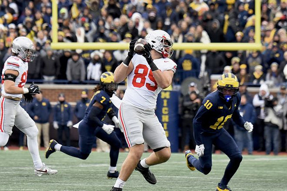 TJ Metcalf (7) and Zeke Berry (10)