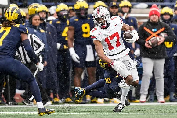 TJ Metcalf (7) and Zeke Berry (10)