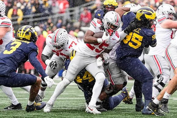 Jaden Mangham (3), Damon Payne (44), and Trey Pierce (95)