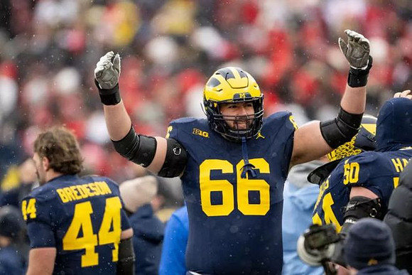 Max Bredeson (44), Dan Taraboi (66), and Luke Hamilton (50)