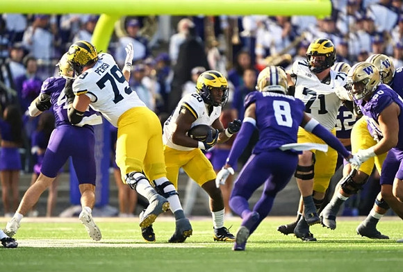 Jeffrey Persi (79), Kalel Mullings (20), and Evan Link (71)