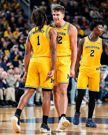 Trey McKenney (1), Will Tschetter (42), and L.J. Cason (2)