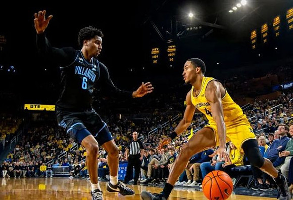 Nimari Burnett (4)