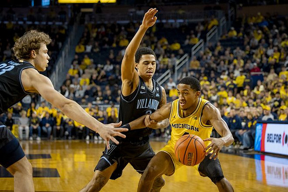 Nimari Burnett (4)