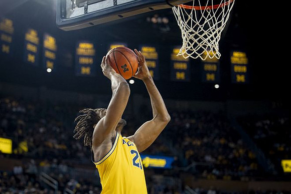 Morez Johnson Jr. (21)