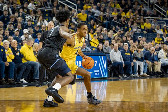 Nimari Burnett (4)