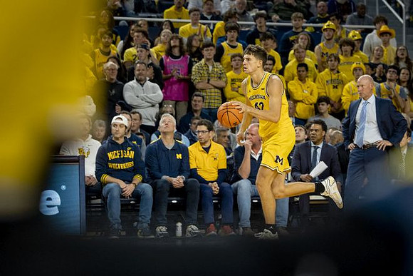Will Tschetter (42) and Villanova Head Coach Kevin Willard