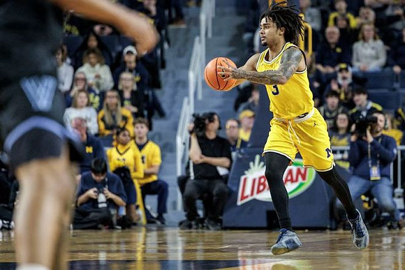 Elliot Cadeau (3)