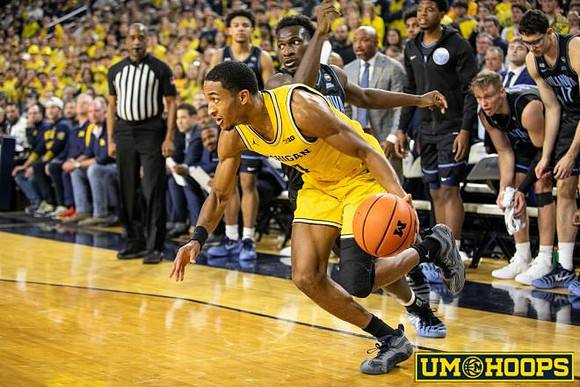 Nimari Burnett (4)
