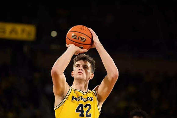 Will Tschetter (42)