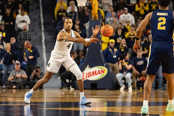Nimari Burnett (4)