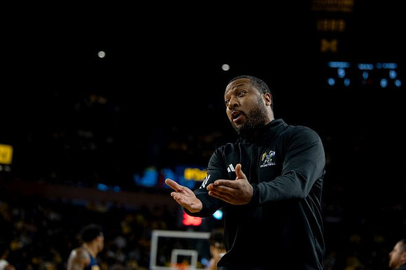 La Salle Head Coach Darris Nichols