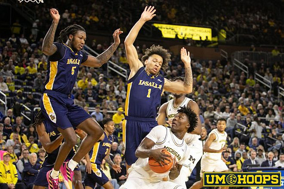 L.J. Cason (2), Morez Johnson Jr. (21), and Trey McKenney (1)
