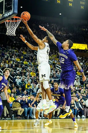 Nimari Burnett (4)
