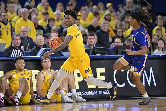 L.J. Cason (2), Trey McKenney (1), and Will Tschetter (42)
