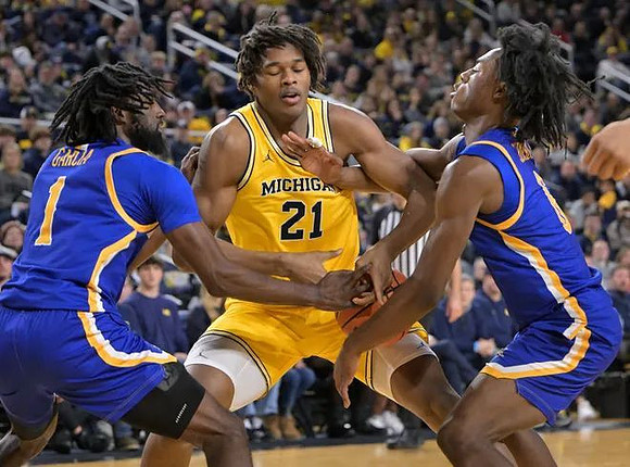 Morez Johnson Jr. (21)