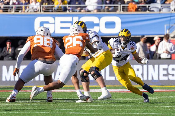 Blake Frazier (77) and Bryson Kuzdzal (24)